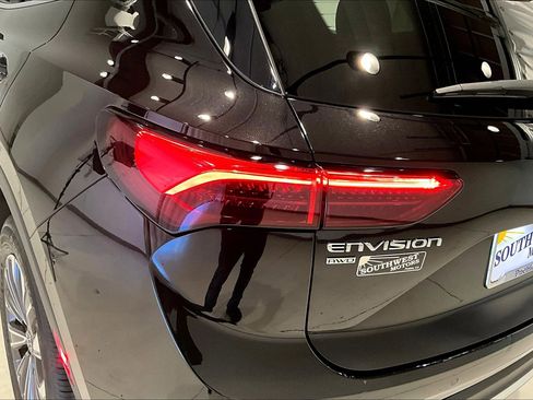 Used 2025 Buick Envision Preferred image 23