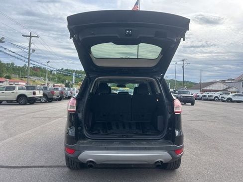 Used 2016 Ford Escape Titanium w/ Equipment Group 301A AWD/4WD image 9