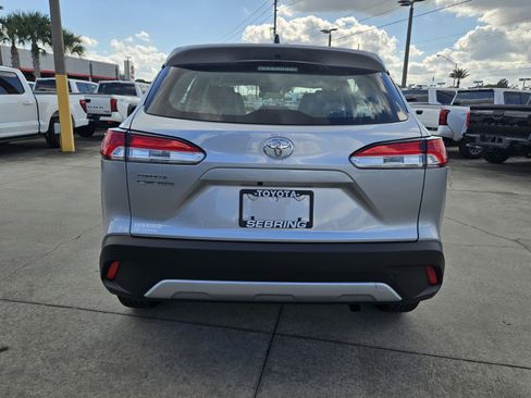 Certified 2025 Toyota Corolla Cross L image 8