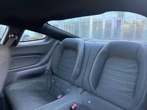 Used 2016 Ford Mustang Coupe RWD image 8