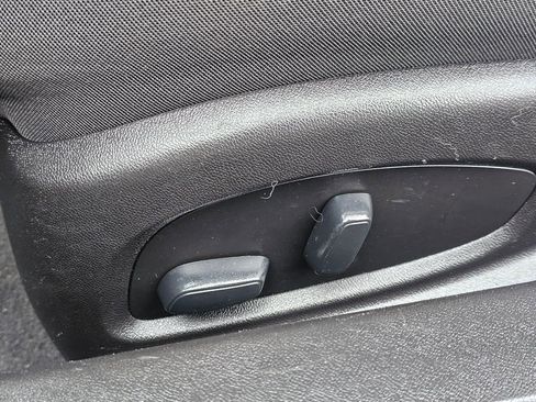 Used 2019 Chevrolet Camaro LT RWD image 20