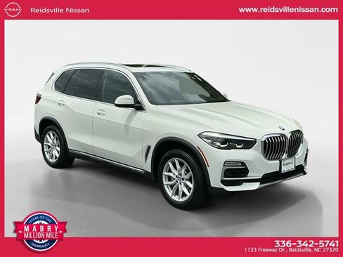 Used 2021 BMW X5 xDrive40i w/ Premium Package AWD/4WD image 8