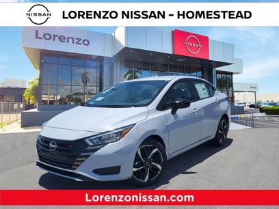 New 2025 Nissan Versa SR w/ Trunk Package