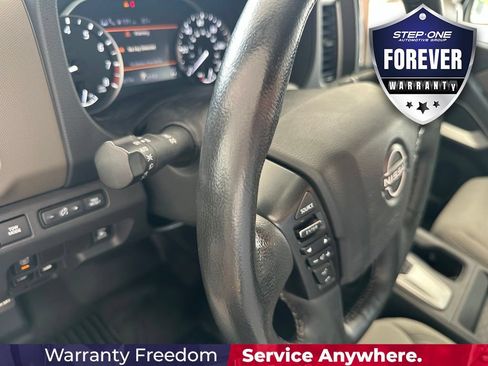 Used 2022 Nissan Frontier SV AWD/4WD image 19