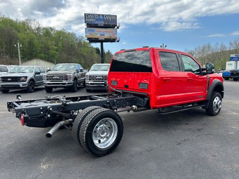 New 2026 Ford F550 4x4 Crew Cab image 13