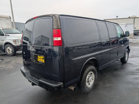 Used 2019 Chevrolet Express 2500 w/ Communications Package image 8
