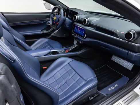 Certified 2023 Ferrari Portofino M RWD image 50