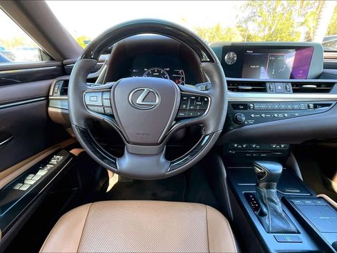 Used 2020 Lexus ES 350 w/ Premium Package image 6