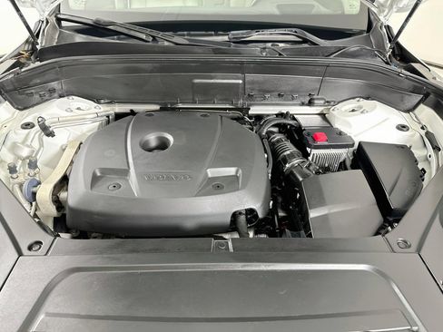Used 2022 Volvo XC90 T6 Momentum w/ Advanced Package AWD/4WD image 33