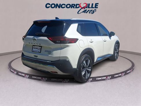 Certified 2021 Nissan Rogue Platinum AWD/4WD image 7