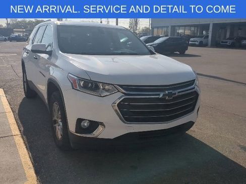 Used 2019 Chevrolet Traverse LT FWD image 9