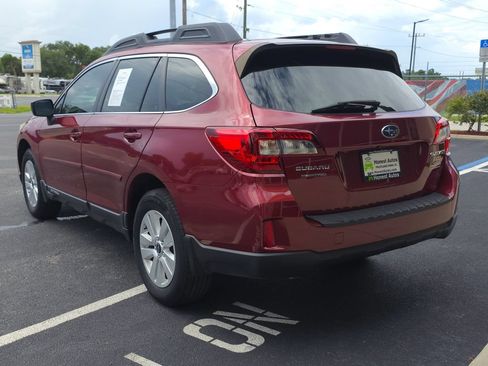 Used 2017 Subaru Outback 2.5i w/ Popular Package #2 AWD/4WD image 7