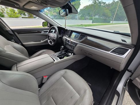 Used 2017 Genesis G80 3.8 w/ Option Group 02 RWD image 22