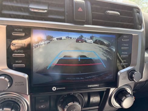 Used 2023 Toyota 4Runner SR5 AWD/4WD image 21