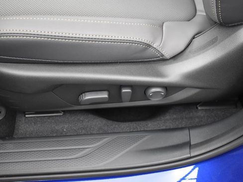 New 2026 Subaru Outback Limited image 12