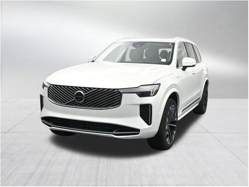 New 2026 Volvo XC90 T8 Ultra w/ Protection Package Premier AWD/4WD image 8