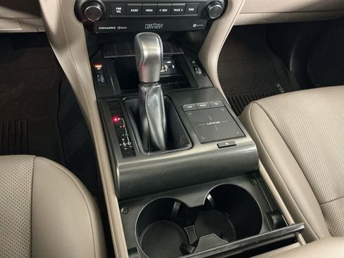 Used 2022 Lexus GX 460 Premium image 13