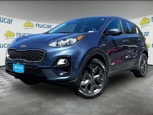 Used 2022 Kia Sportage LX w/ LX AWD Value Edition Package image 3