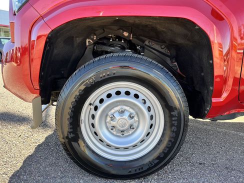 Certified 2025 Toyota Tacoma SR image 34