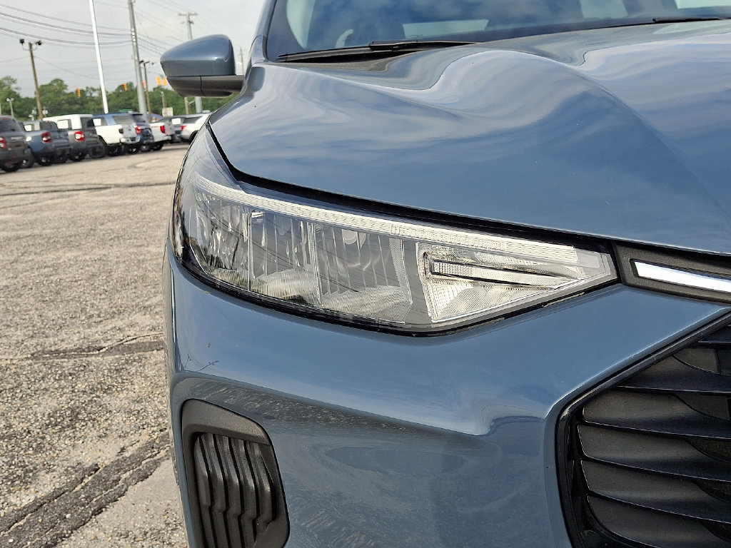 Used 2024 Ford Escape Active w/ Tech Pack #2 AWD/4WD image 8