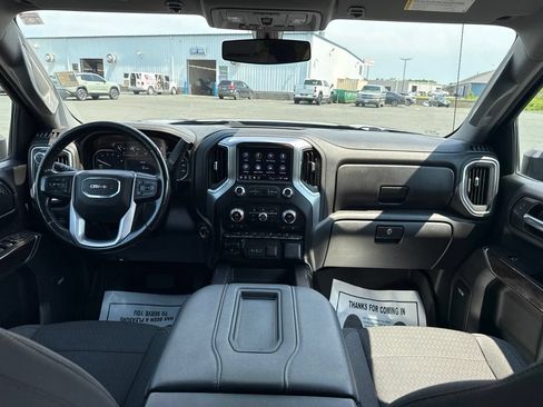 Used 2021 GMC Sierra 1500 Elevation w/ Preferred Package AWD/4WD image 14