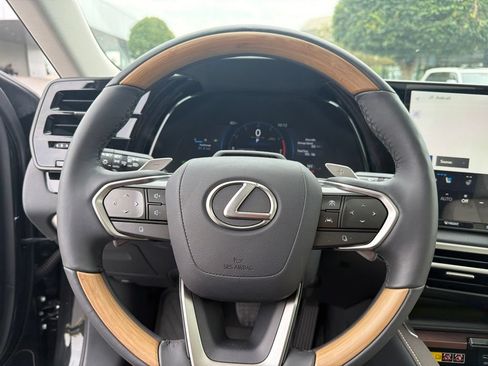 Certified 2026 Lexus RX 350 Premium Plus w/ Convenience Package AWD/4WD image 25