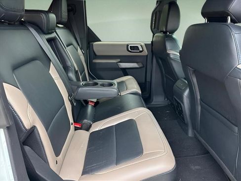 Used 2023 Ford Bronco Wildtrak AWD/4WD image 15