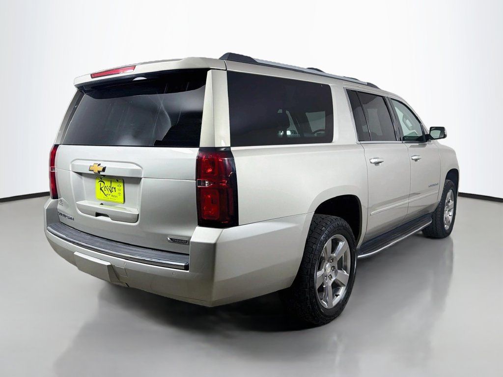 Used 2017 Chevrolet Suburban Premier AWD/4WD image 6
