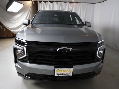 New 2026 Chevrolet Suburban RST w/ RST Capability Package image 7