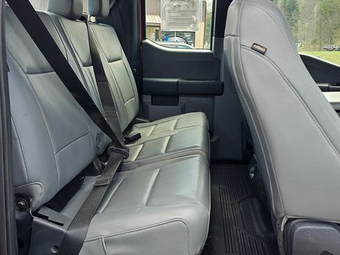 Used 2023 Ford F250 XL w/ XL Chrome Package image 8