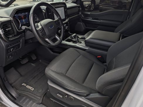 Used 2021 Ford F150 XLT w/ Equipment Group 302A High RWD image 9