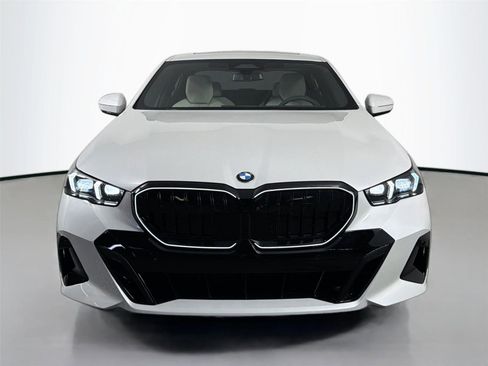 New 2026 BMW 530i w/ M Sport Package image 2