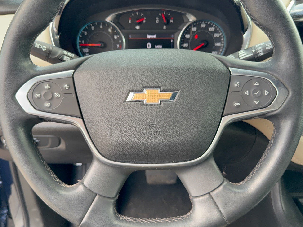 Certified 2023 Chevrolet Traverse LT FWD image 10
