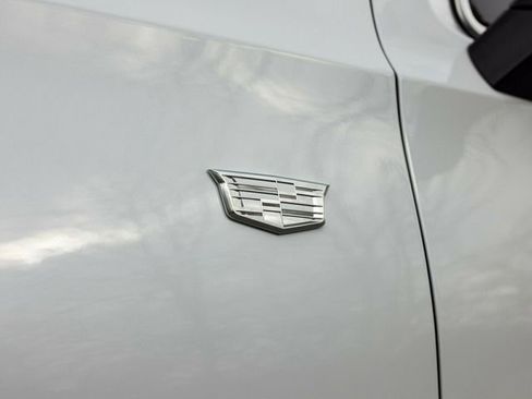 Used 2026 Cadillac Escalade Luxury w/ Touring Package image 21