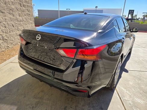 Used 2020 Nissan Altima 2.5 S image 4