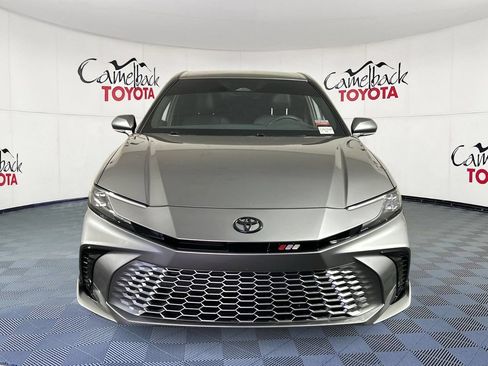 Used 2025 Toyota Camry XSE FWD image 3