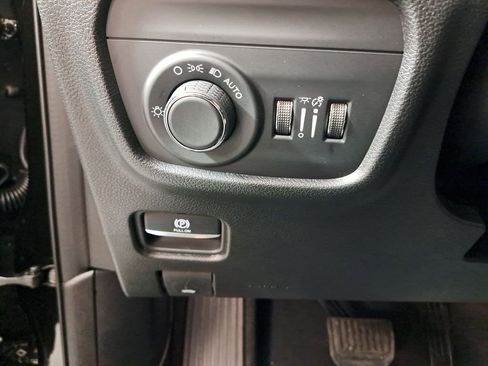 New 2026 Jeep Grand Cherokee L 2WD image 12