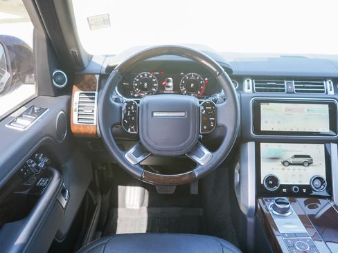 Used 2020 Land Rover Range Rover HSE image 22
