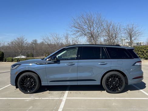 New 2026 Lincoln Aviator Reserve image 4
