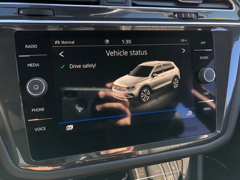 Used 2024 Volkswagen Tiguan Wolfsburg Edition image 26