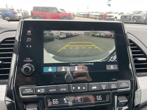Used 2024 Honda Odyssey EX-L image 18