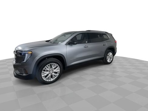 Used 2024 GMC Acadia Elevation image 4