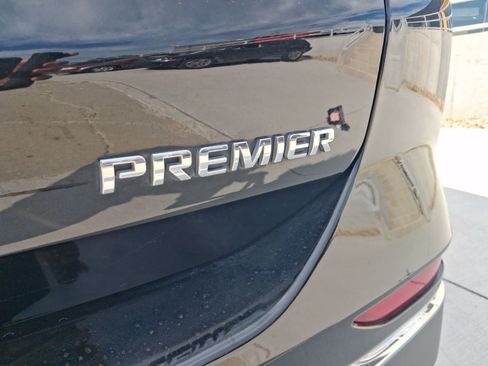 Used 2020 Chevrolet Equinox Premier FWD image 26