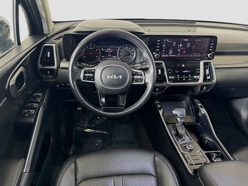 Used 2023 Kia Sorento S w/ Panoramic Sunroof Package FWD image 17