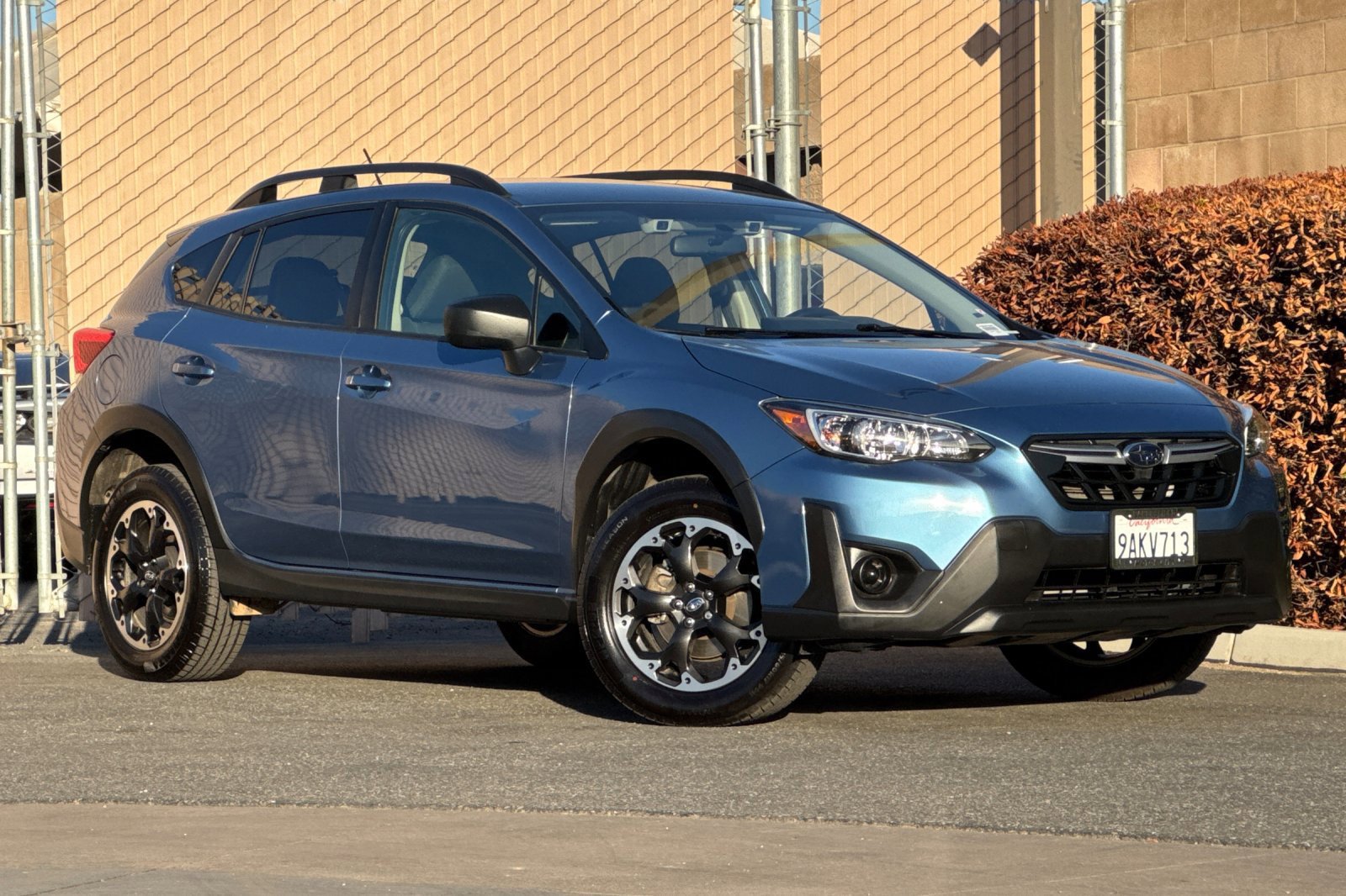Used 2022 Subaru Crosstrek 2.0i AWD/4WD image 2