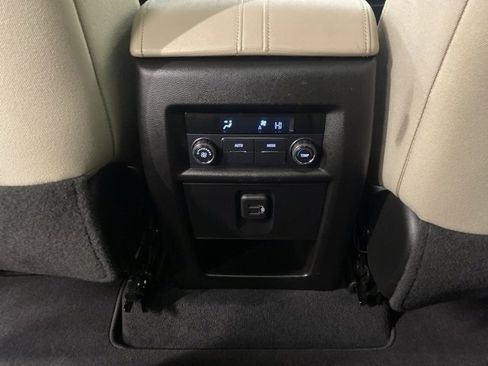 Certified 2022 Chevrolet Traverse LS image 31