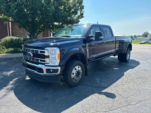 Used 2023 Ford F450 XLT AWD/4WD image 1
