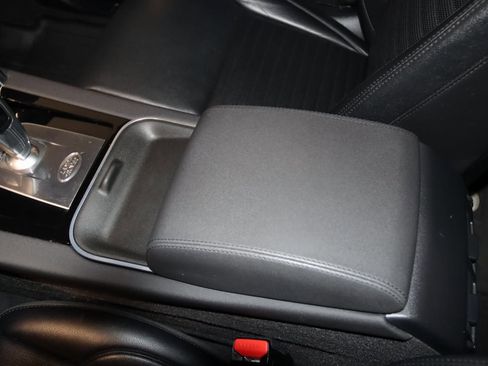 Used 2020 Land Rover Discovery Sport S image 44