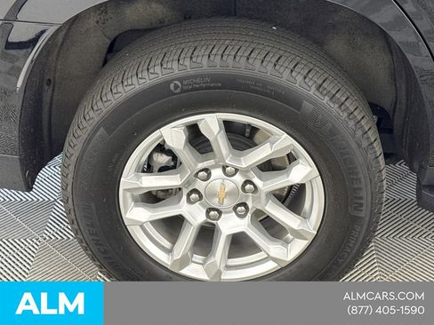 Used 2025 Chevrolet Tahoe LT AWD/4WD image 21