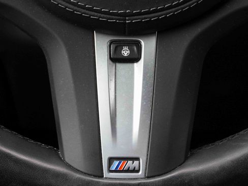 Certified 2023 BMW X5 xDrive45e w/ M Sport Package image 23